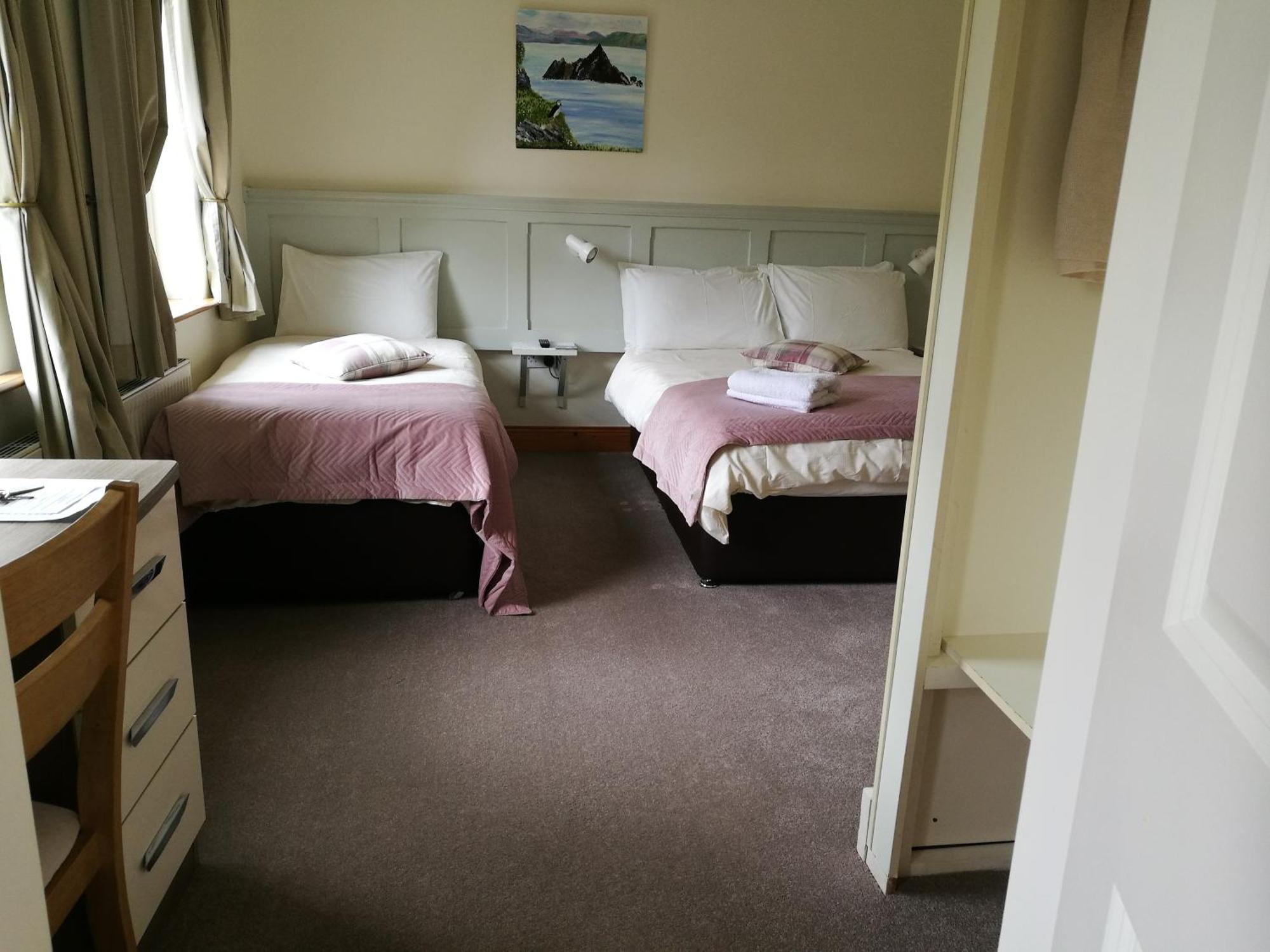 Hotel Watersedge Seaviews Kenmare Esterno foto
