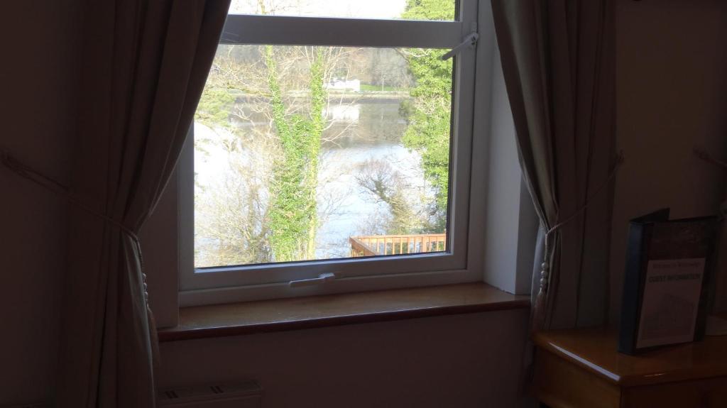 Hotel Watersedge Seaviews Kenmare Esterno foto
